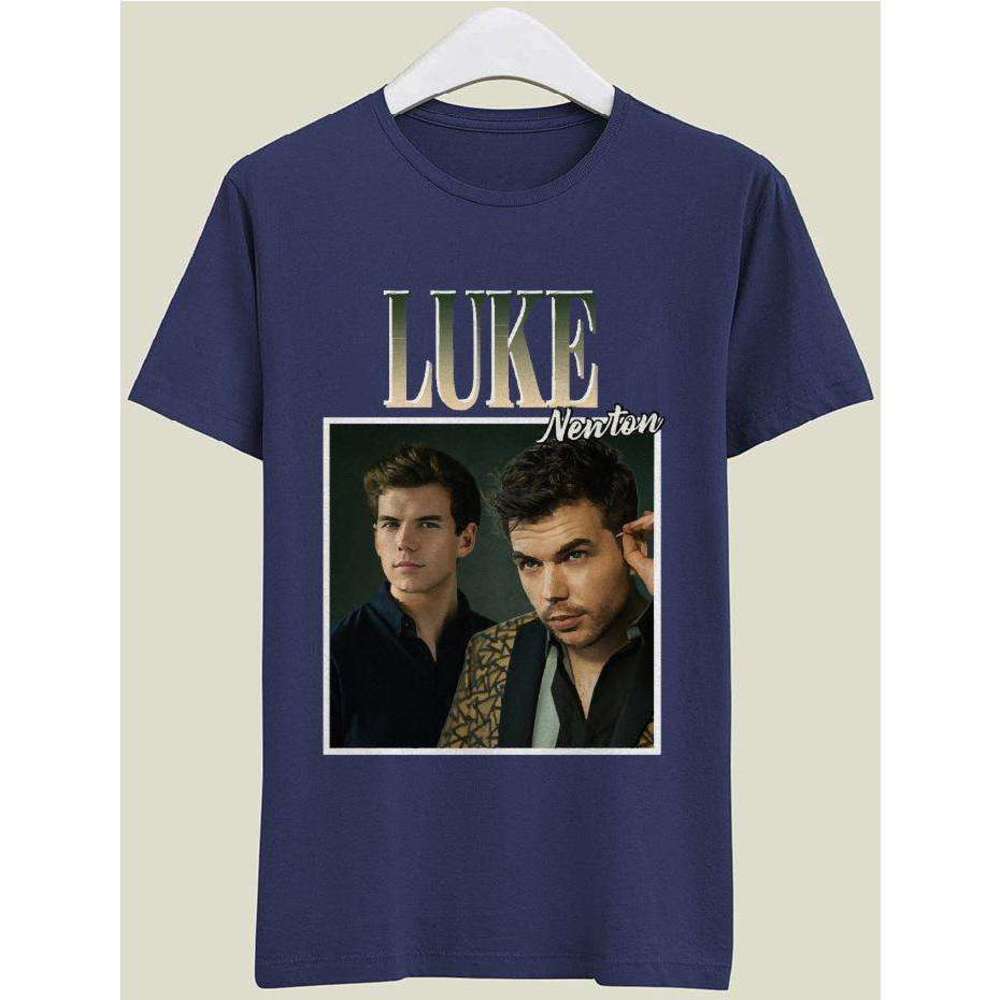 Luke Newton Actor Classic Graphic Unisex T-Shirt